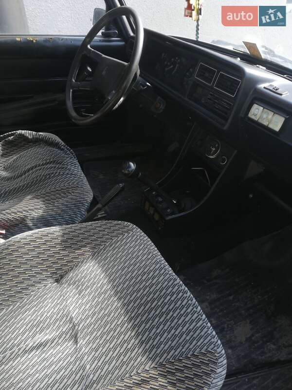 Седан ВАЗ / Lada 2107 1996 в Ивано-Франковске фото 3 Седан ВАЗ / Lada 2107 1996 в Ивано-Франковске