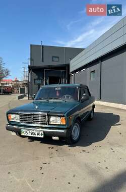 Седан ВАЗ / Lada 2107 2005 в Чернигове