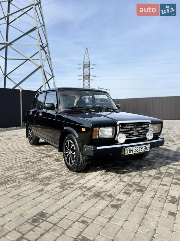 Седан ВАЗ / Lada 2107 2007 в Одесі