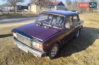 Седан ВАЗ / Lada 2107 1998 в Тучині