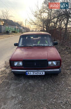 Седан ВАЗ / Lada 2107 1996 в Чернигове