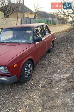 Седан ВАЗ / Lada 2107 1996 в Чернигове