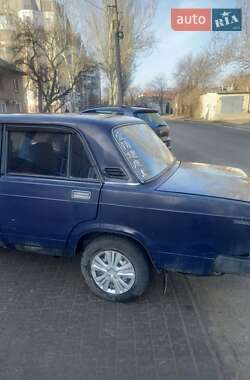 Седан ВАЗ / Lada 2107 1985 в Запорожье