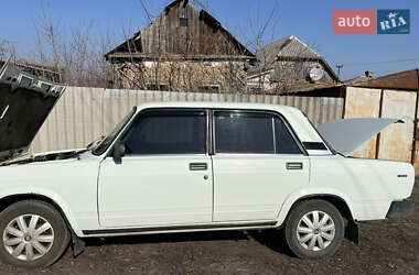 Седан ВАЗ / Lada 2107 1996 в Харькове