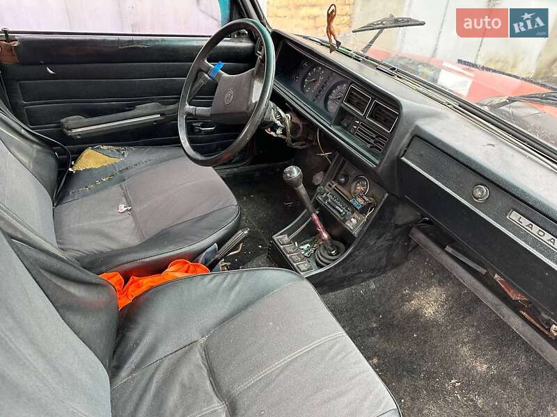 Седан ВАЗ / Lada 2107 2003 в Броварах