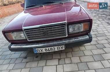 Седан ВАЗ / Lada 2107 2004 в Волочиську