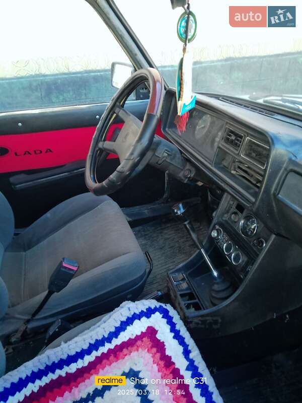 Седан ВАЗ / Lada 2107 1988 в Дунаевцах