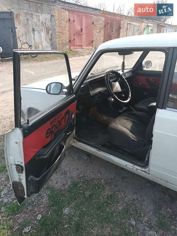 Седан ВАЗ 2107 1992 в 