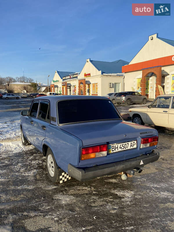 Седан ВАЗ / Lada 2107 2006 в Подольске