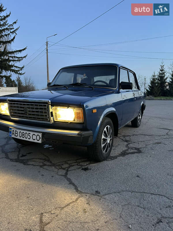 Седан ВАЗ / Lada 2107 2006 в Хмельнике