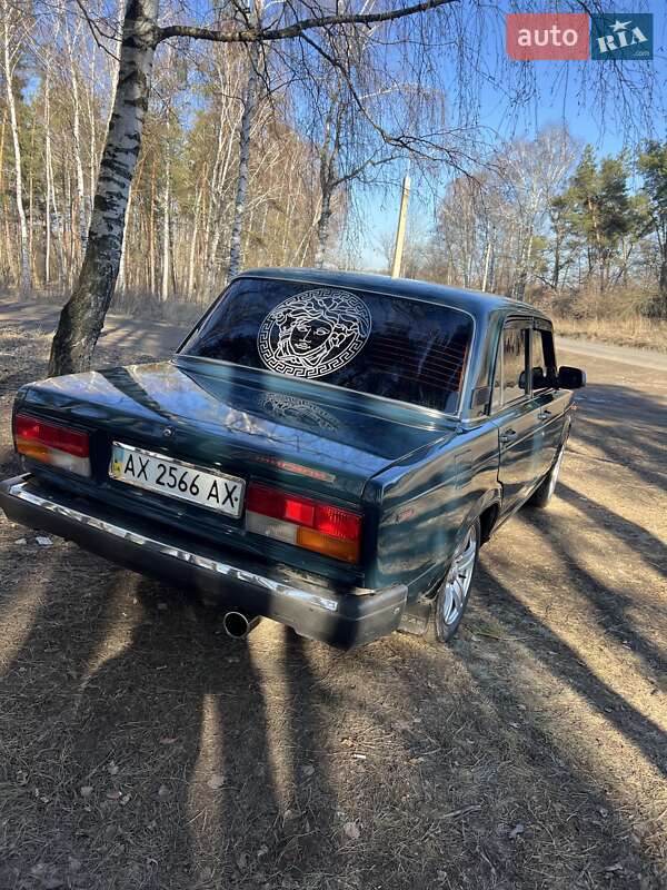 Седан ВАЗ / Lada 2107 1998 в Богодухове