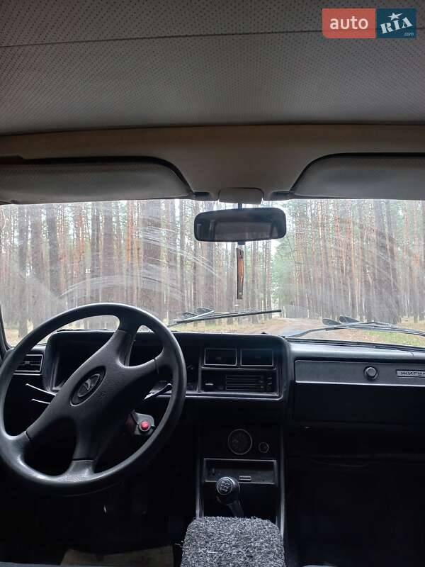 Седан ВАЗ / Lada 2107 2004 в Сумах