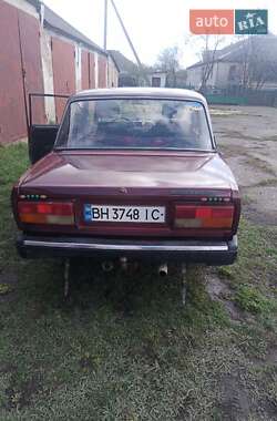 Седан ВАЗ 2107 1995 в 