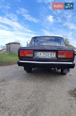 Седан ВАЗ 2107 1999 в 