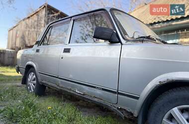 Седан ВАЗ 2107 2006 в 