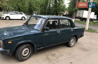 Седан ВАЗ 2107 2004 в Харькове