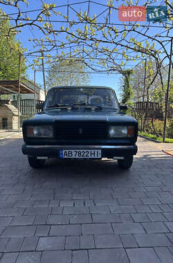Седан ВАЗ 2107 2002 в 