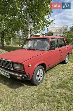 Седан ВАЗ 2107 1988 в 
