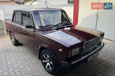 Седан ВАЗ 2107 2007 в Гайсину