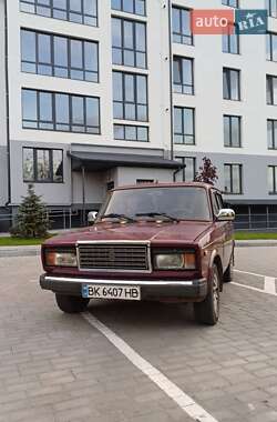 Седан ВАЗ / Lada 2107 2003 в Дубно