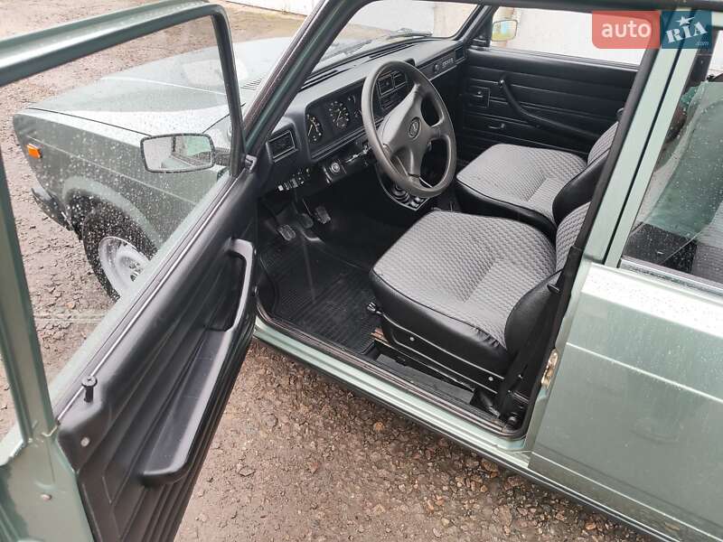 Седан ВАЗ / Lada 2107 2006 в Черкасах