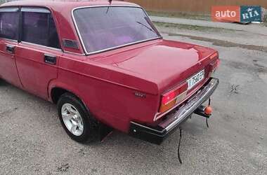 Седан ВАЗ 2107 2000 в Звенигородке