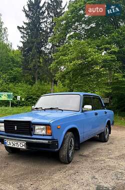 Седан ВАЗ 2107 2005 в Звенигородке
