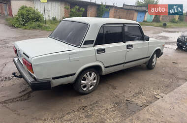 Седан ВАЗ 2107 1990 в 