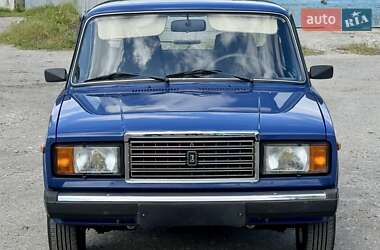 Седан ВАЗ 2107 2005 в 