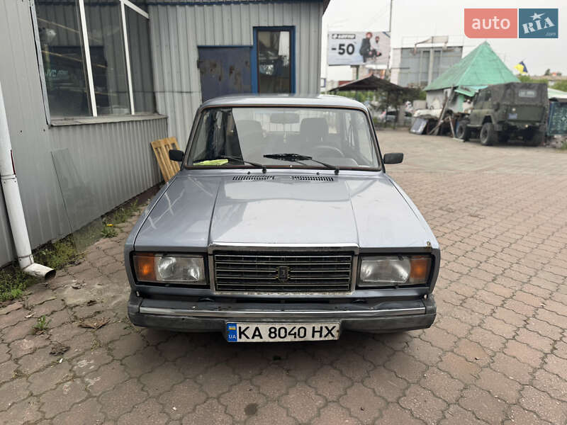Седан ВАЗ / Lada 2107 2007 в Киеве