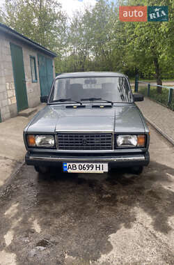 Седан ВАЗ 2107 2010 в 