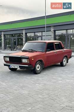 Седан ВАЗ 2107 2005 в 
