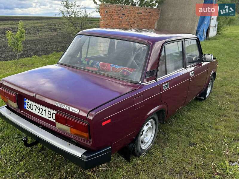 Седан ВАЗ / Lada 2107 2004 в Теребовле