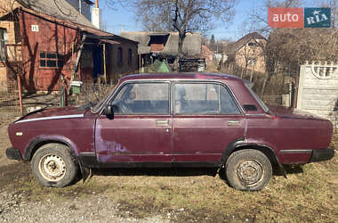 Седан ВАЗ 2107 1983 в  фото 2 Седан ВАЗ 2107 1983 в