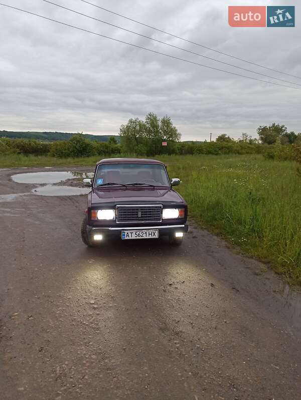 Седан ВАЗ / Lada 2107 2005 в Бурштыне