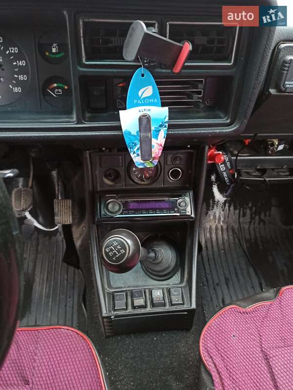 Седан ВАЗ / Lada 2107 2005 в Бурштыне