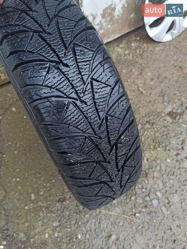 Седан ВАЗ / Lada 2107 2005 в Бурштыне