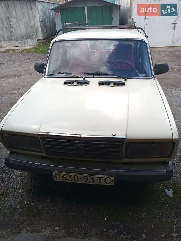 Седан ВАЗ / Lada 2107 1988 в Львове фото 5 Седан ВАЗ / Lada 2107 1988 в Львове