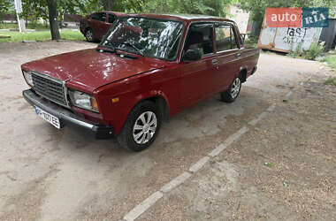 Седан ВАЗ 2107 1990 в 