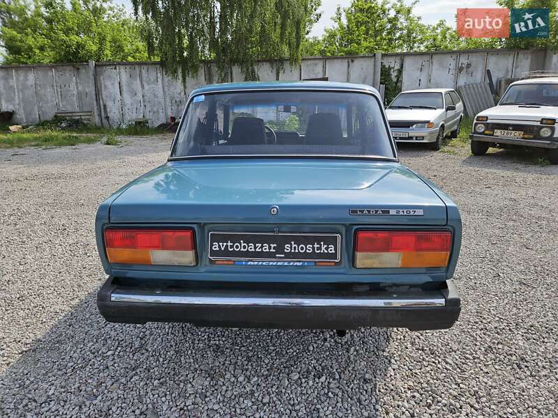 Седан ВАЗ / Lada 2107 2005 в Шостці