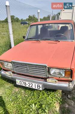 Седан ВАЗ 2107 1985 в Ивано-Франковске