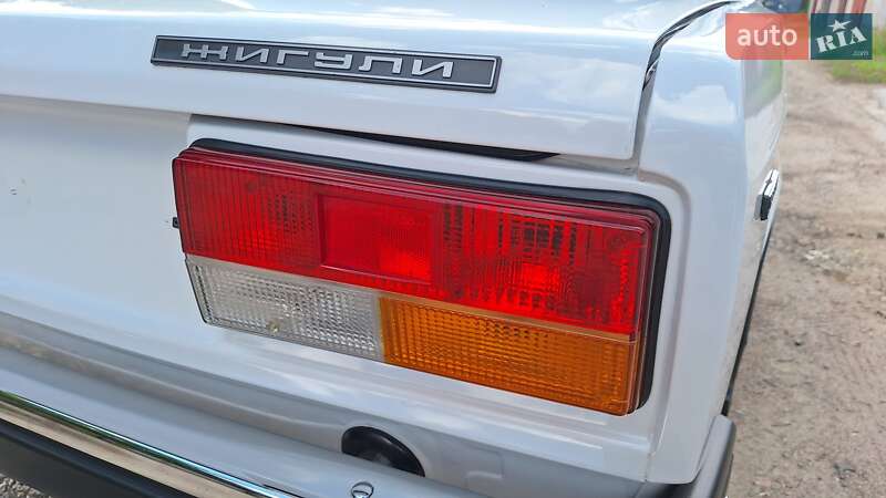 Седан ВАЗ / Lada 2107 2005 в Смілі