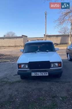 Седан ВАЗ 2107 1989 в 