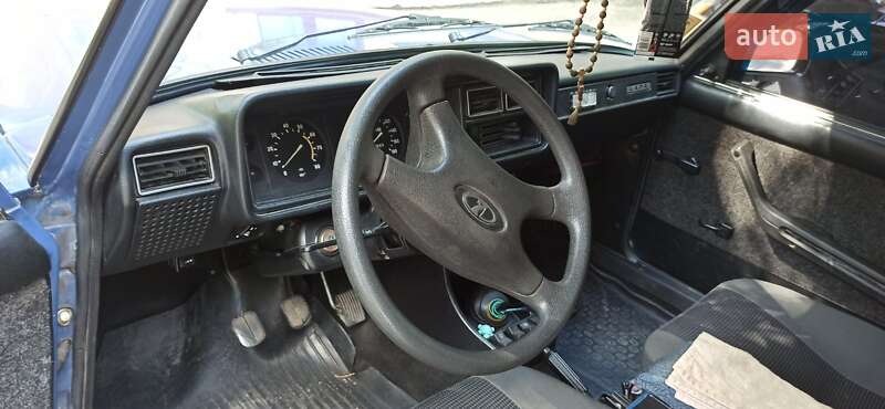 Седан ВАЗ / Lada 2107 2005 в Кропивницькому