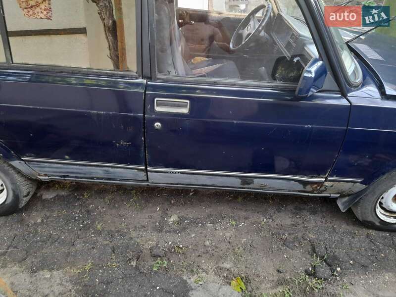 Седан ВАЗ / Lada 2107 1992 в Запоріжжі