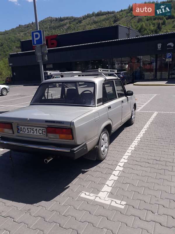 Седан ВАЗ / Lada 2107 2007 в Рахове фото 2 Седан ВАЗ / Lada 2107 2007 в Рахове