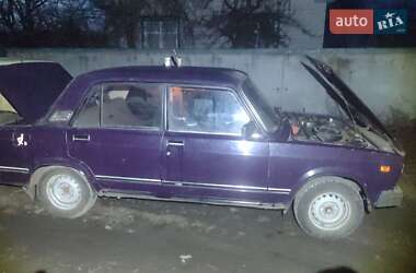 Седан ВАЗ 2107 2003 в 