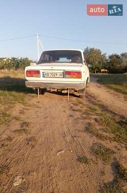 Седан ВАЗ / Lada 2107 1992 в 