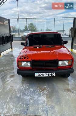Седан ВАЗ 2107 1989 в Чернівцях