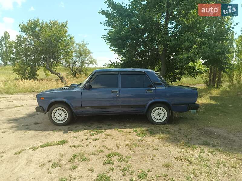 Седан ВАЗ / Lada 2107 2007 в Верхньодніпровську